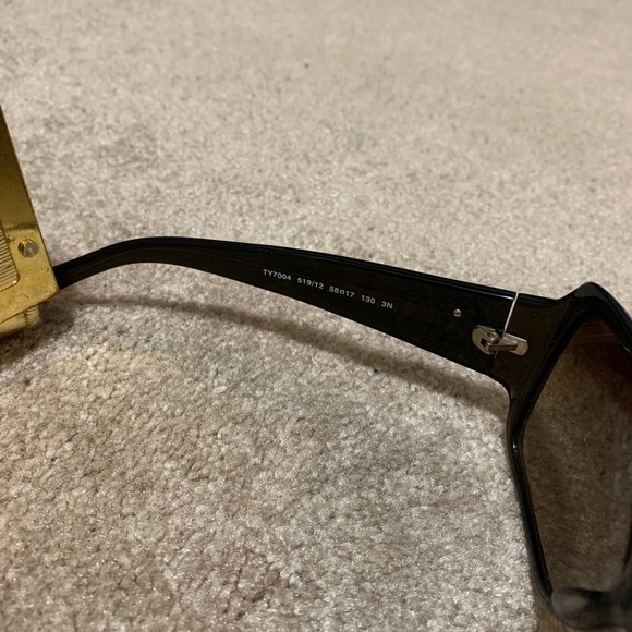 Tory Burch Sunglasses main image 4